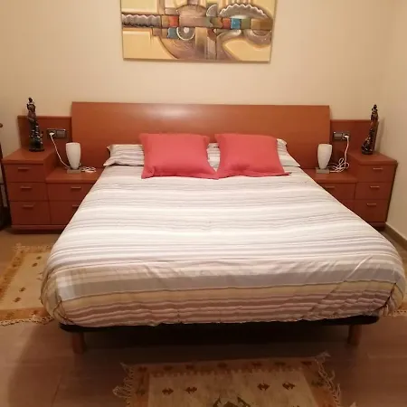 Exclusive Virginia Lloret *