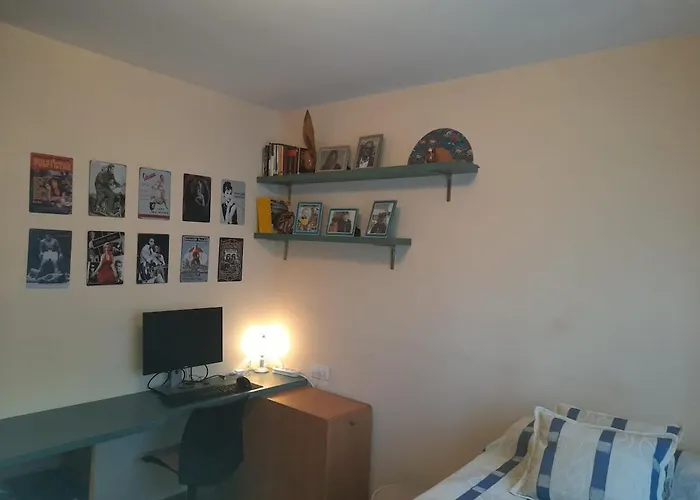 Exclusive Virginia Lloret *