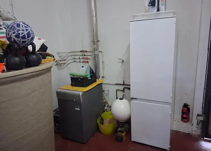 Exclusive Virginia Lloret